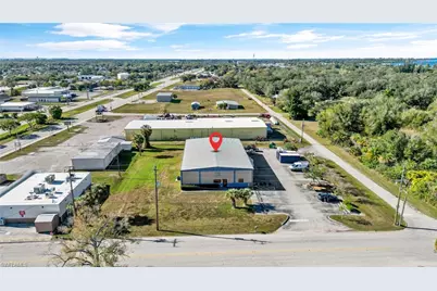 28065 Cleveland Ave, Punta Gorda, FL 33982 - Photo 32