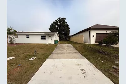 531 99th Ave N, Naples, FL 34108 - Photo 1