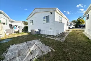 4520 Candlestick Ct E, Estero, FL 33928 - Photo 4