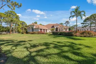 506 Ridge Dr, Naples, FL 34108 - Photo 2