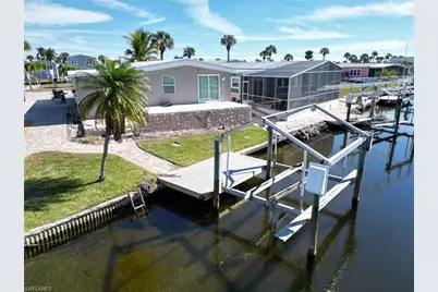 17700 Peppard Dr, Fort Myers Beach, FL 33931 - Photo 6