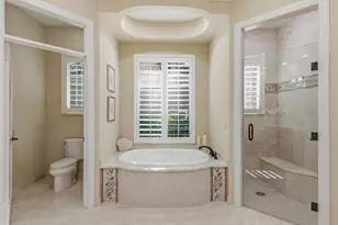 3480 Creekview Dr, Bonita Springs, FL 34134 - Photo 16