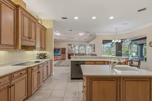 3480 Creekview Dr, Bonita Springs, FL 34134 - Photo 12