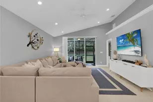 1583 Windamere Ln, Naples, FL 34119 - Photo 4