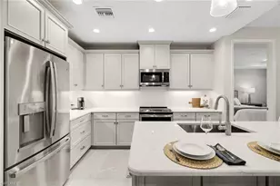 2614 Seychelles Cir, Naples, FL 34112 - Photo 12