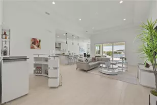 9072 Wisteria Wy, Naples, FL 34114 - Photo 6