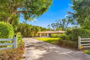 154 Cajeput Dr, Naples, FL 34108 - Photo 16