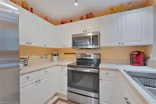 6765 Huntington Lakes Cir, Naples, FL 34119 - Photo 6