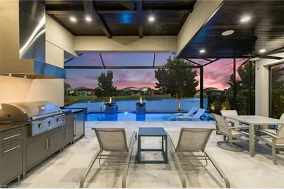 9098 Montserrat Dr, Naples, FL 34114 - Photo 4