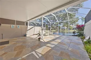 5561 Cove Cir, Naples, FL 34119 - Photo 4