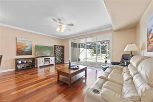 5561 Cove Cir, Naples, FL 34119 - Photo 2