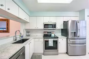 2453 Millcreek Ln N, Naples, FL 34119 - Photo 12