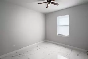 3596 66th Ave NE, Naples, FL 34120 - Photo 8