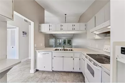 1704 Kings Lake Blvd #7, Naples, FL 34112 - Photo 4