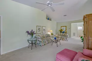 5640 Sandlewood Ct, Naples, FL 34110 - Photo 4