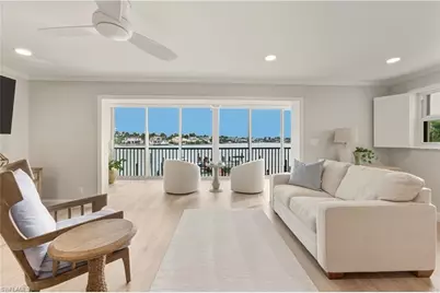 222 Harbour Dr #218, Naples, FL 34103 - Photo 18