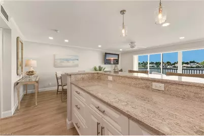 222 Harbour Dr #218, Naples, FL 34103 - Photo 16