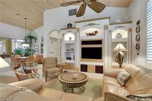 435 Terracina Way, Naples, FL 34119 - Photo 16