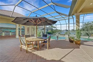 435 Terracina Way, Naples, FL 34119 - Photo 34