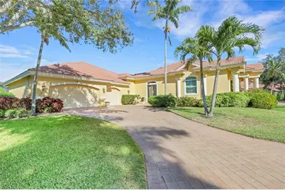 435 Terracina Way, Naples, FL 34119 - Photo 2