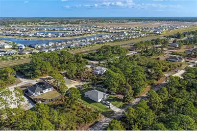 3402 74th St W, Lehigh Acres, FL 33971 - Photo 12