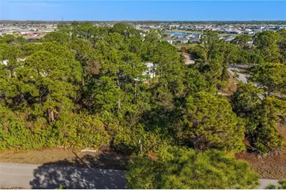 3402 74th St W, Lehigh Acres, FL 33971 - Photo 14