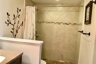 440 Fox Haven Dr, Naples, FL 34104 - Photo 16