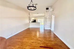 267 Quail Forest Blvd, Naples, FL 34105 - Photo 2