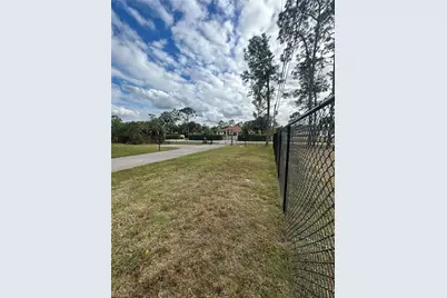 2459 10th Ave NE, Naples, FL 34120 - Photo 4