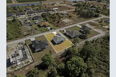 762 Bianca Ave S, Lehigh Acres, FL 33974 - Photo 42