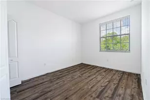 7082 Venice Way, Naples, FL 34119 - Photo 4