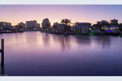 4419 Crayton Rd, Naples, FL 34103 - Photo 4