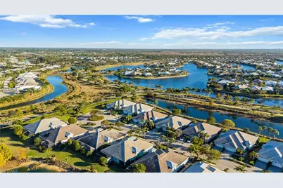 5672 Highbourne Dr, Naples, FL 34113 - Photo 40