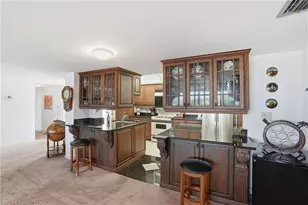 11 Bluebill Ave, Naples, FL 34108 - Photo 8