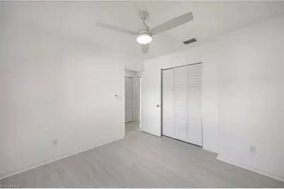 815 Gulf Pavilion Dr #206, Naples, FL 34108 - Photo 18