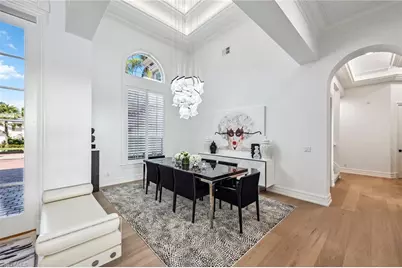 538 Riviera Dr, Naples, FL 34103 - Photo 4