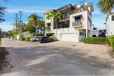 340 12th Ave S #6, Naples, FL 34102 - Photo 6