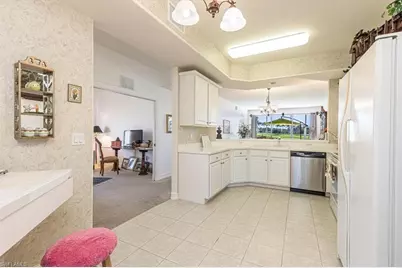 9195 Michael Cir #1303, Naples, FL 34113 - Photo 4