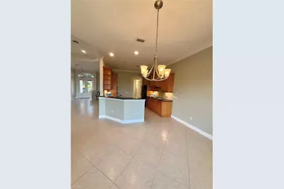 5031 Rustic Oaks Cir, Naples, FL 34105 - Photo 4