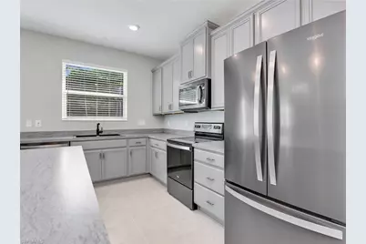 6412 Estero Bay Dr, Fort Myers, FL 33908 - Photo 2