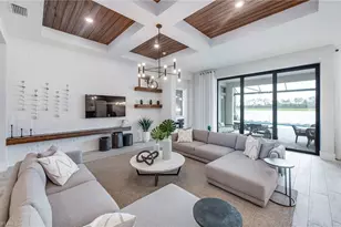 2011 Don Benito Wy, Naples, FL 34120 - Photo 4