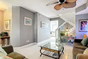 6186 Towncenter Cir, Naples, FL 34119 - Photo 8