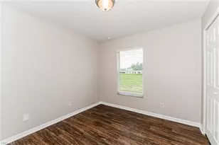 11 W 9th St, Lehigh Acres, FL 33972 - Photo 12