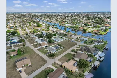 713 SE 43rd St, Cape Coral, FL 33904 - Photo 28