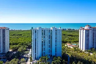 7515 Pelican Bay Blvd, Naples, FL 34108 - Photo 2