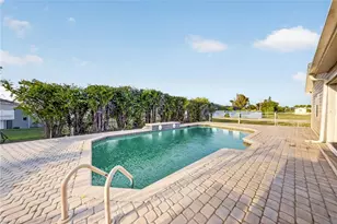 625 SW 31st St, Cape Coral, FL 33914 - Photo 32