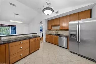 625 SW 31st St, Cape Coral, FL 33914 - Photo 12