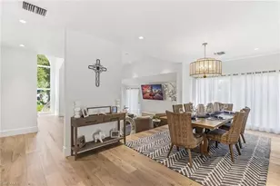 4705 Villa Mare Ln, Naples, FL 34103 - Photo 6