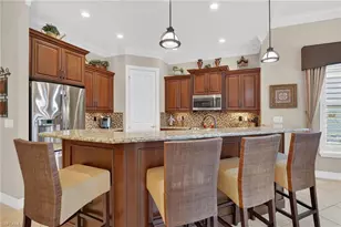 7352 Lantana Way, Naples, FL 34119 - Photo 14