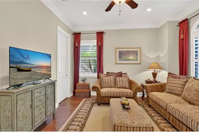 7352 Lantana Way, Naples, FL 34119 - Photo 6